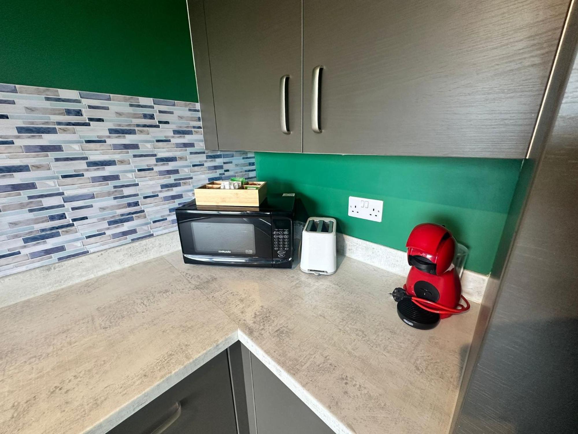 Adelphi Wharf Apartments By Beehosting مانشستر المظهر الخارجي الصورة